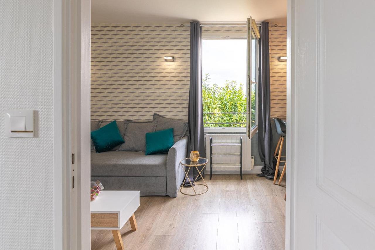 Lys - 7 Min Des Parcs Walt Disney- Parfait Pour Les Familles- Arrivee Autonome - Parking & Wifi Gratuit 마그니 레 홍그레 외부 사진